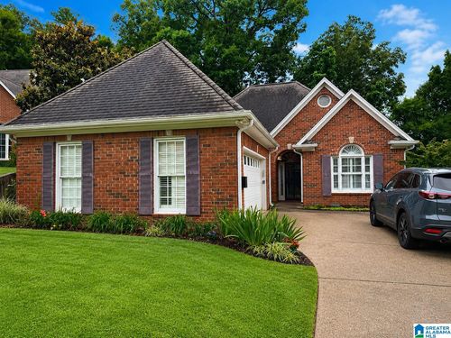 1113 Ashbury Sq, Hoover, AL, 35216-5280 | Card Image