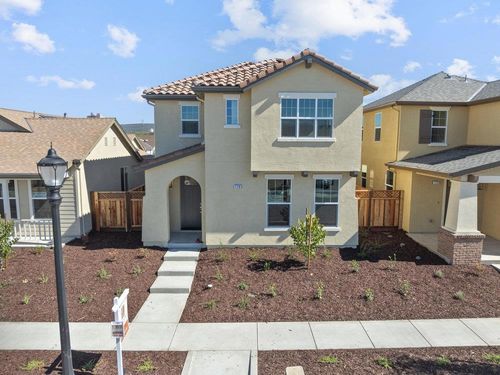 778 Livingston Ave, King City, CA, 93930-3838 | Card Image