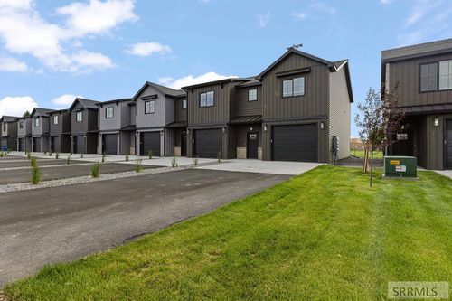 8-540 N 4th St, Ashton, ID, 83420-4717 | Card Image
