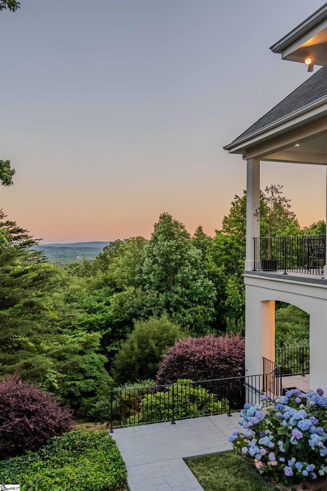 8 Fair Cliff Ct, House other with 4 bedrooms, 5 bathrooms and 3 parking in Landrum SC | Image 48