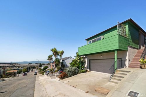 835 Solano Ave, Albany, CA, 94706-1530 | Card Image