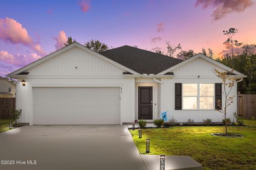 411 Turp Landing Ln, Jacksonville, NC, 28546-6087 | Card Image