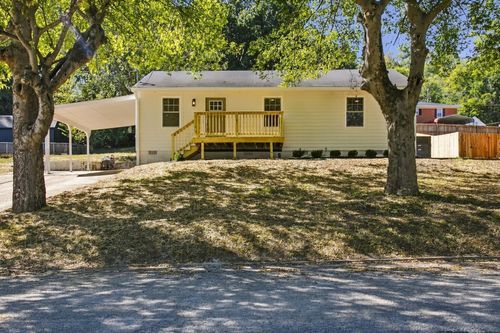 207 Edgewood Ave, Mount Pleasant, TN, 38474-2945 | Card Image