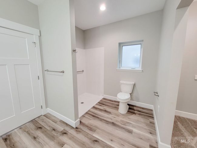 B - 2113 Powers Ave, Townhouse with 2 bedrooms, 2 bathrooms and 2 parking in Lewiston ID | Image 11