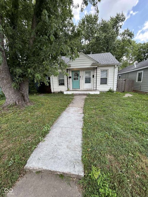 4843 Caroline Ave, Indianapolis, IN, 46205-1423 | Card Image