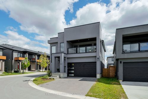 33-1820 Canvas Way, London, ON, N5X0N5 | Card Image