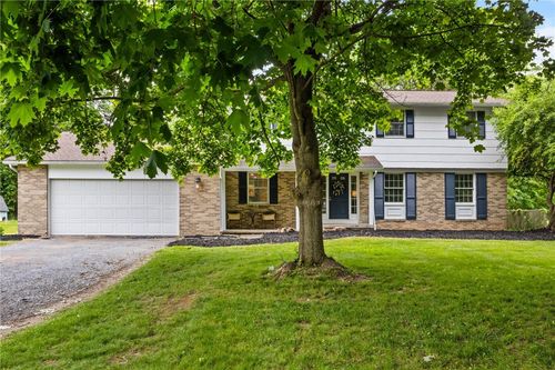 1623 Bridgeboro Dr, Webster, NY, 14580-9737 | Card Image