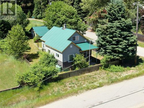 303 Fir St, Ymir, BC, V0G2K0 | Card Image