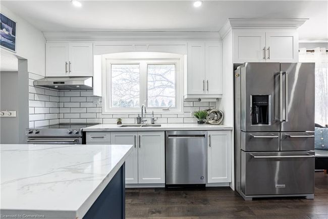 4126 London Crt, House other with 3 bedrooms, 3 bathrooms and 5 parking in Niagara Falls ON | Image 15