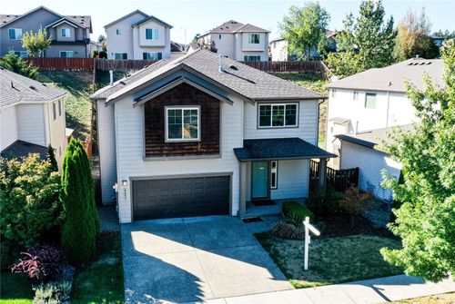 6321 Victoria Ave Se, Auburn, WA, 98092-7732 | Card Image