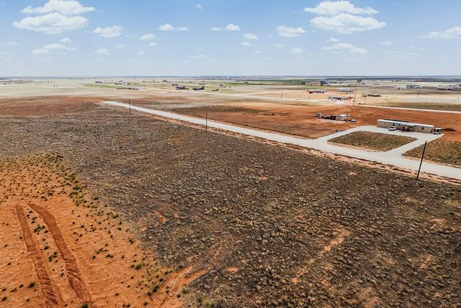 300-H - Lot 190 Private Rd, Home with 0 bedrooms, 0 bathrooms and null parking in Seminole TX | Image 6