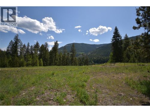 4125 Ross Spur Rd, Central Kootenay, BC, V0G1L1 | Card Image