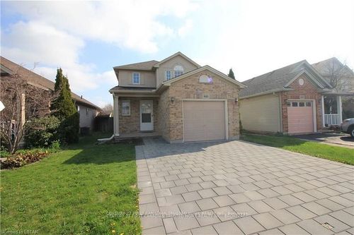 945 Homeview Crt, London, ON, N6C6C1 | Card Image