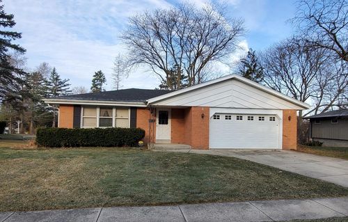 5316 Robin Drive, Greendale, WI, 53129 | Card Image