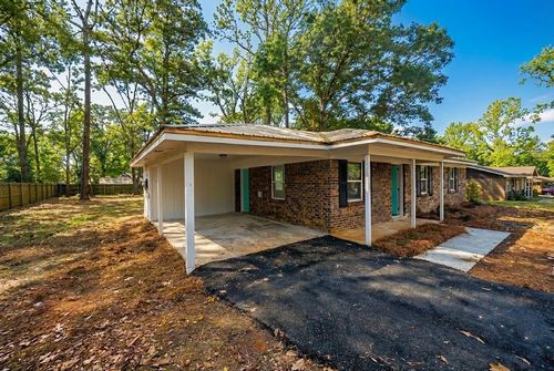 11223 Old Moffat Rd, Wilmer, AL, 36587-8875 | Card Image