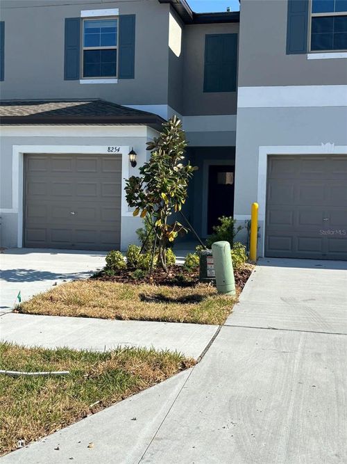 8254 Corner Pine Way, NEW PORT RICHEY, FL, 34655-5538 | Card Image