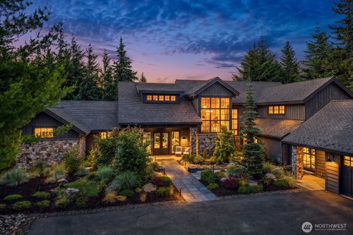 121 Silver Queen Ln, Cle Elum, WA, 98922-3183 | Card Image