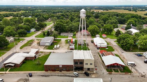 203 E Main St, Miller, MO, 65707 | Card Image