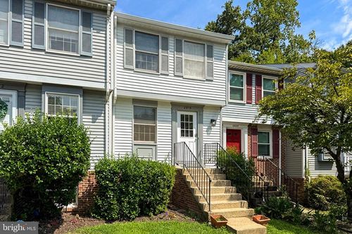2810 New Providence Ct, FALLS CHURCH, VA, 22042-4432 | Card Image