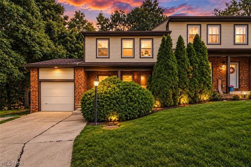 7029 Woodthrush Drive, Painesville, OH, 44077 | Card Image
