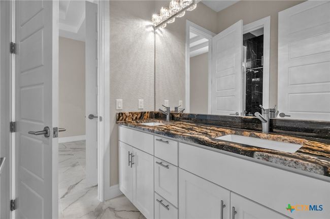 142 Wizard Way, House other with 4 bedrooms, 4 bathrooms and null parking in Spring Branch TX | Image 32