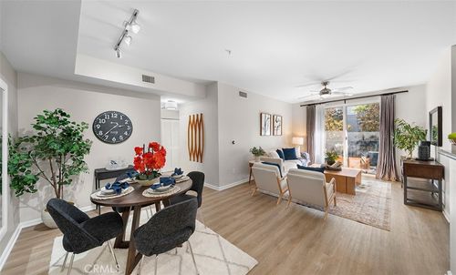 apt-2076-1801 E Katella Ave, Anaheim, CA, 92805-6647 | Card Image