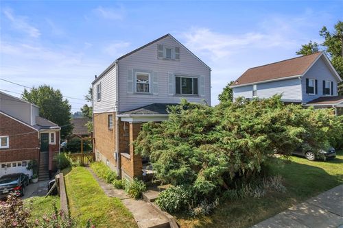 2812 Waterman Ave, Pittsburgh, PA, 15227-4064 | Card Image