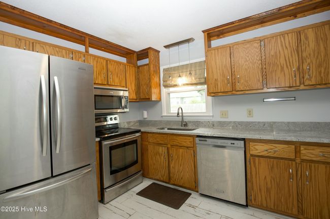 2435 Longleaf Dr W, House other with 3 bedrooms, 2 bathrooms and null parking in Pinehurst NC | Image 14