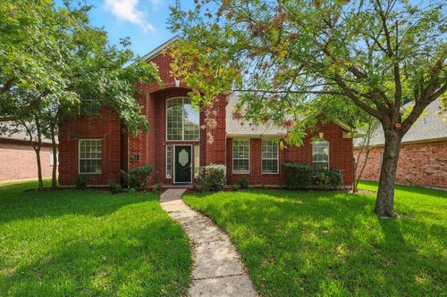 712 Cresthaven Rd, Coppell, TX, 75019-6604 | Card Image
