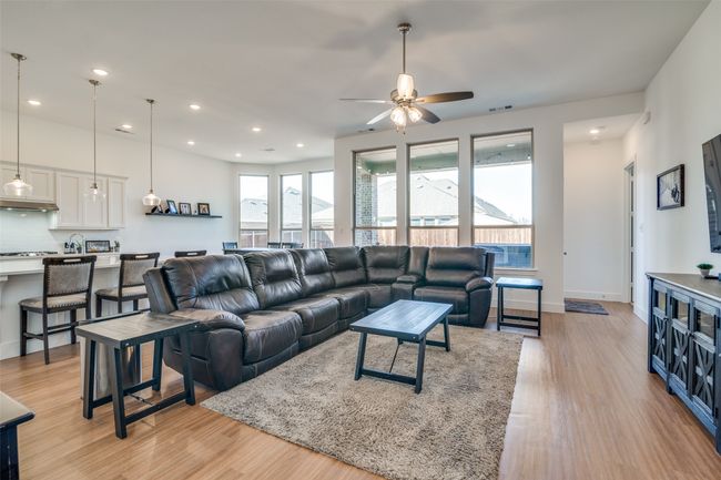 1696 Sheldon Dr, House other with 4 bedrooms, 4 bathrooms and null parking in Forney TX | Image 10
