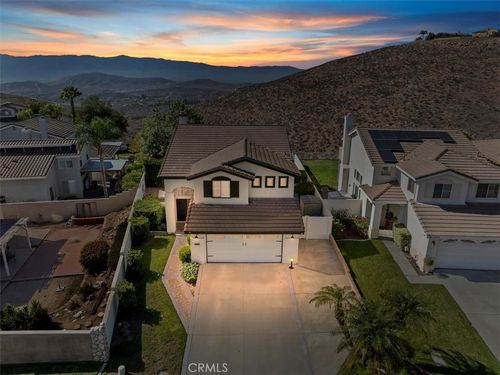 18180 Lakepointe Dr, Riverside, CA, 92503-0258 | Card Image