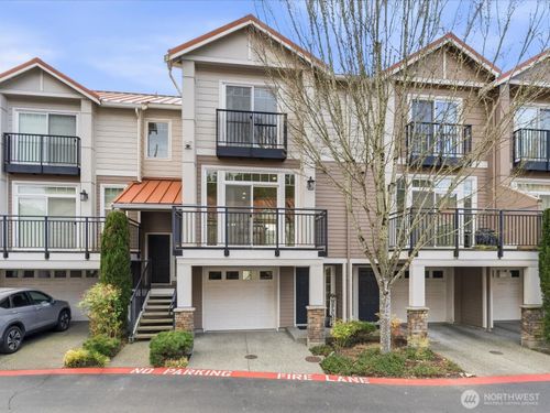 unit-316-12701 Se 41st Pl, Bellevue, WA, 98006-4256 | Card Image