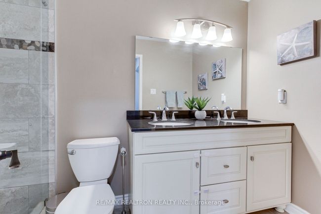 169 King St, House other with 4 bedrooms, 3 bathrooms and 6 parking in Mount Albert ON | Image 23