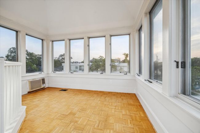 Alternate view of 3rd floor bonus room | Image 36