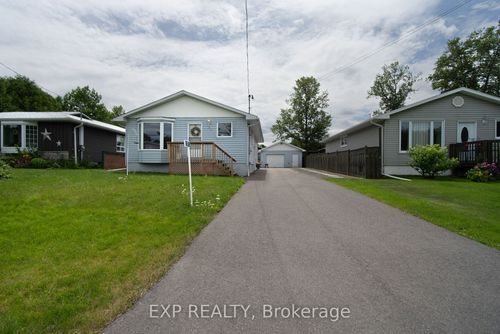 31 Spruce Dr, Temagami, ON, P0H2H0 | Card Image