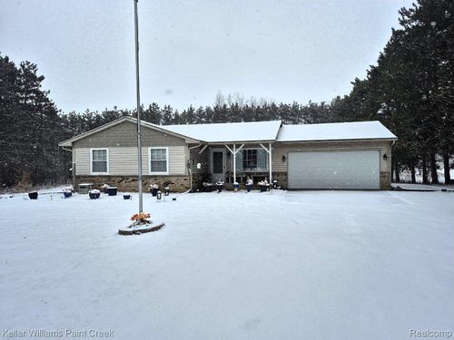 6373 Hall Rd, Dryden, MI, 48428-9647 | Card Image
