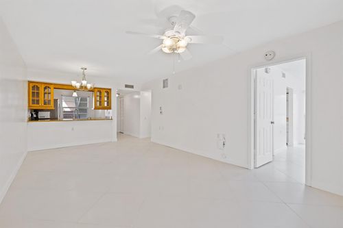 a1-1105 Bahama Bnd, Coconut Creek, FL, 33066-2511 | Card Image