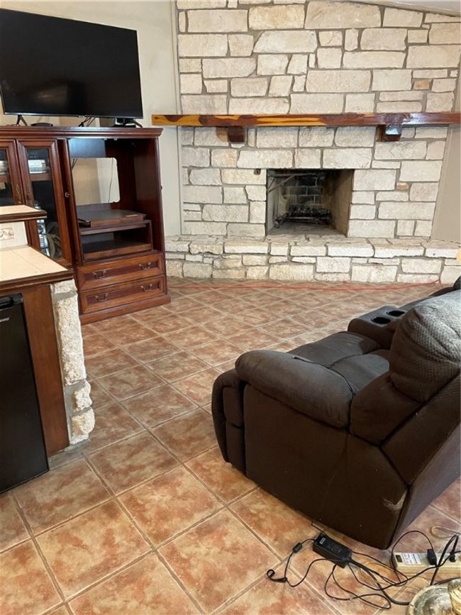 3150 N Highway 59, House other with 4 bedrooms, 2 bathrooms and null parking in Freer TX | Image 15