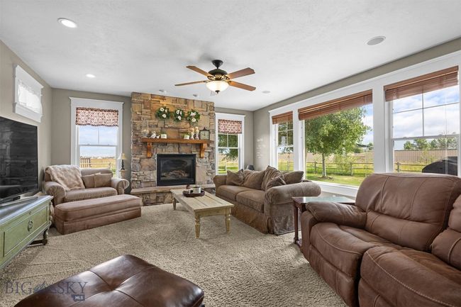 605 E Cameron Bridge Rd, House other with 3 bedrooms, 3 bathrooms and null parking in Bozeman MT | Image 33