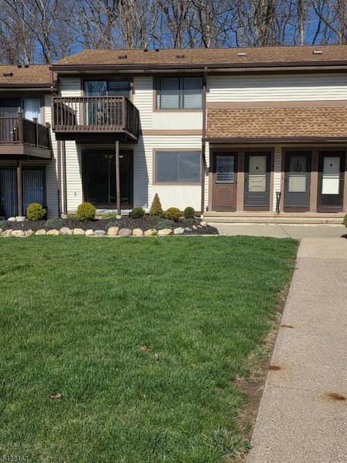 07-2007 Stonegate Ln, Stanhope, NJ, 07874 | Card Image