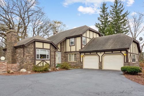 12375 W Ash Ct, Beach Park, IL, 60099-9638 | Card Image