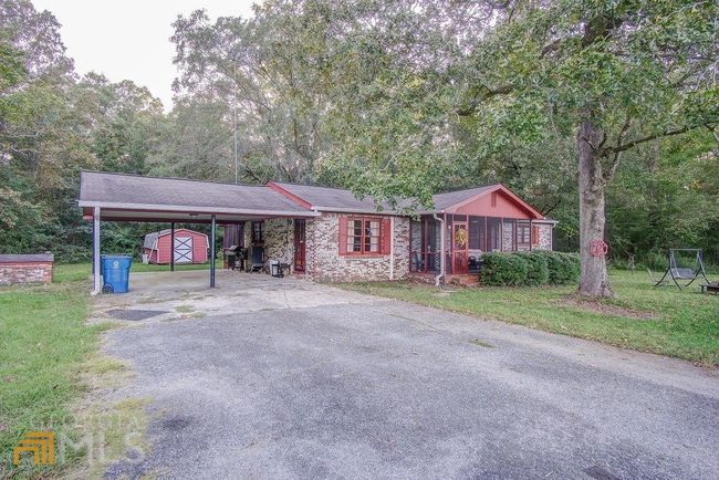 8203 Blacks Bluff Rd Sw, House other with 2 bedrooms, 2 bathrooms and 5 parking in Cave Spring GA | Image 5
