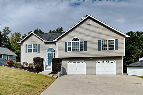 42 Oak Springs Ln, Dallas, GA, 30132-1042 | Card Image