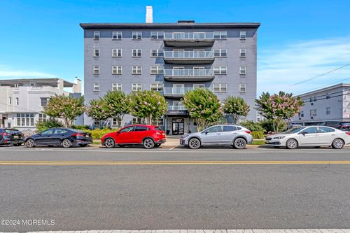 4c-1706 Park Ave, Asbury Park, NJ, 07712-5161 | Card Image