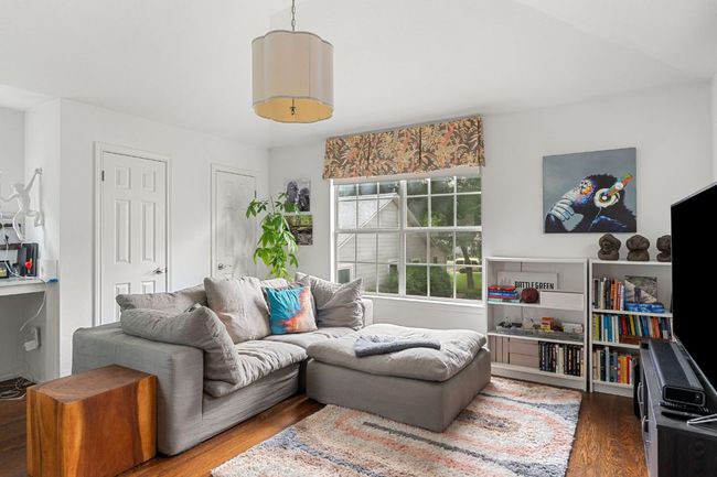 1711 Mohle Dr, House other with 5 bedrooms, 5 bathrooms and 3 parking in Austin TX | Image 35