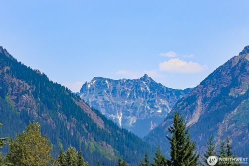 637-223 E Hyak Dr, Snoqualmie Pass, WA, 98068-5080 | Card Image