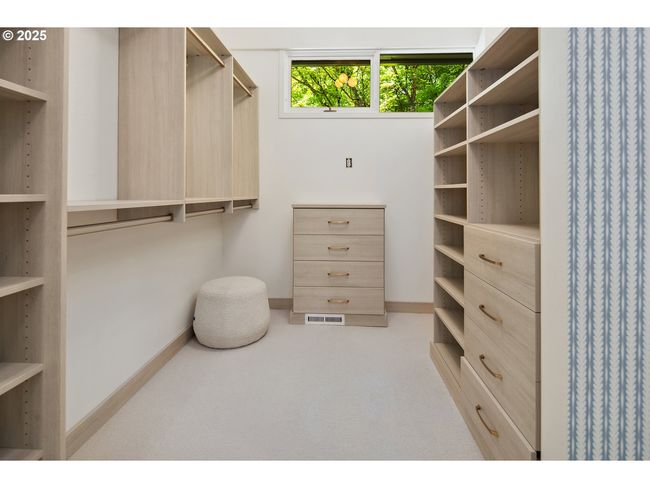 1890 S Greenwood Rd, House other with 5 bedrooms, 5 bathrooms and 2 parking in Portland OR | Image 33