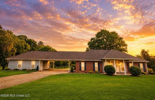 302 C Stringer Rd, Magee, MS, 39111-8882 | Card Image