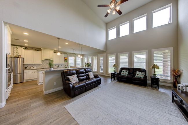 16406 Mount Hope Dr, House other with 4 bedrooms, 4 bathrooms and 3 parking in Cypress TX | Image 4