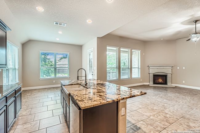 32241 Tamarind Bnd, House other with 4 bedrooms, 3 bathrooms and null parking in Bulverde TX | Image 22